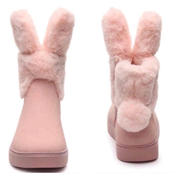 Shoes - Women’s pink bunny boots